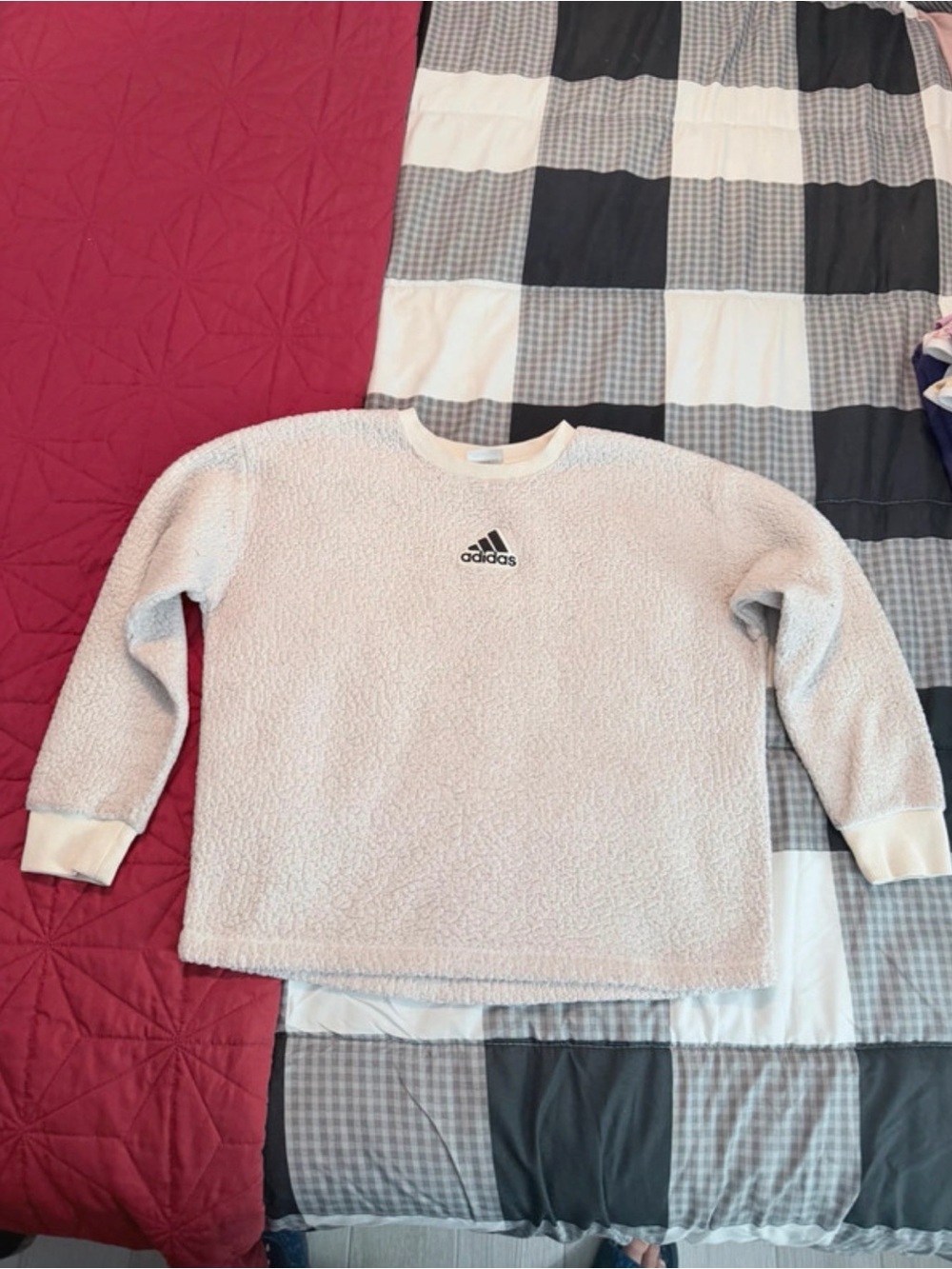 Adidas Fuzzy Sherpa Fleece Crewneck Sweatshirt Off-White Cream Youth Size M